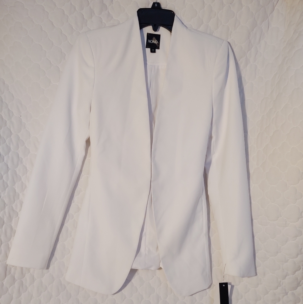XOXO Small White One-Button Blazer NWT